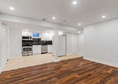 1-Bedroom Spacious Basement Apartment: Leslie/Finch Image# 6