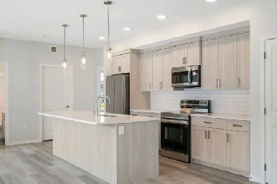 1 MONTH FREE!! 2 BEDROOM CONDO Image# 7
