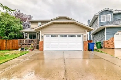 Home for Sale 47 Everglade Bay Airdrie. Image# 4
