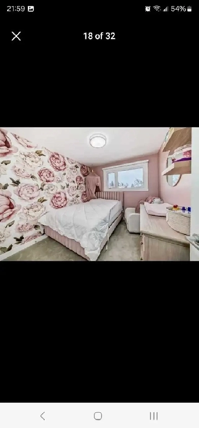 Room for Rent Main floor Image# 1