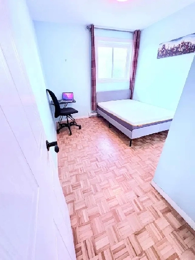 Chambre à louer à Brossard pour femme Image# 1