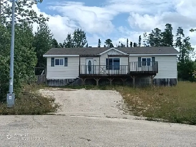 House for rent in swan hills ab Image# 1