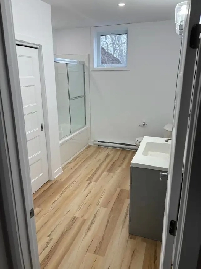 Grand logement neuf à louer Image# 1