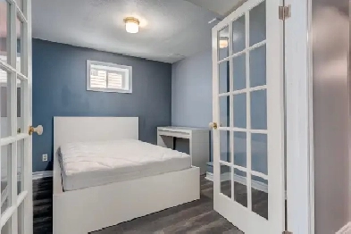 Fantastic Location! 1 Private Bed w. Private Backyard   ALL IN! Image# 9