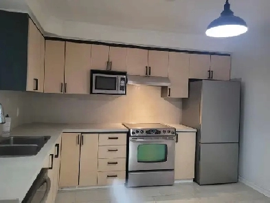 Appartement 5 1/2 disponible immédiatement Image# 1