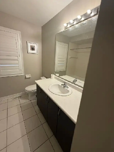 roommate needed Image# 1