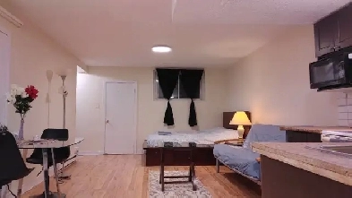 Furnished ALL INCLUDED studio ( cote-vertu metro) Image# 1