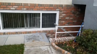 1 BDRM Daylight Basement Suite Available September 1 Image# 2
