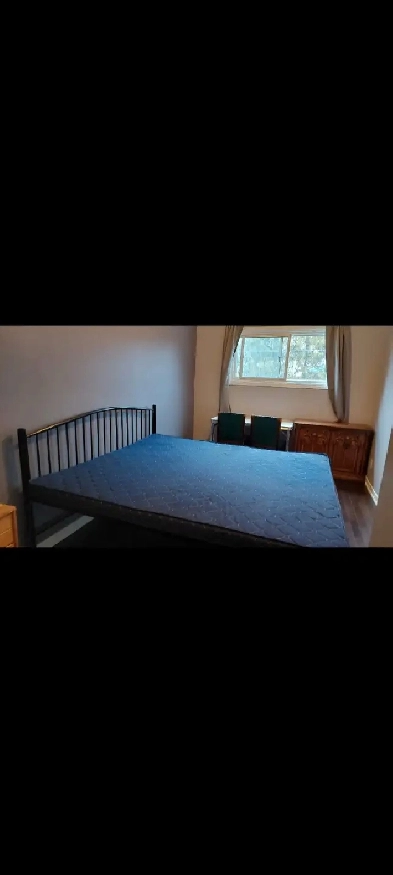 Room for rent, very near Fanshawe college, start from Sept 1st Image# 1