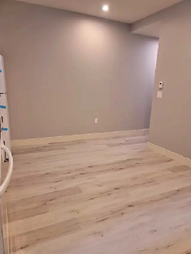 2 Bed 1 Bath For Rent - Vancouver Image# 2