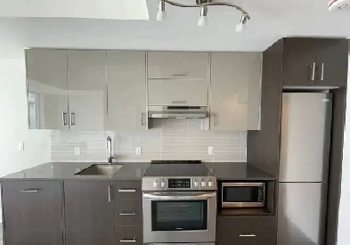 1 Bedroom 1 Bath Condo at Fairview Mall for rent Image# 3