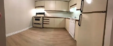 Large One Bedroom Condo 35 Green Valley Dr Image# 1