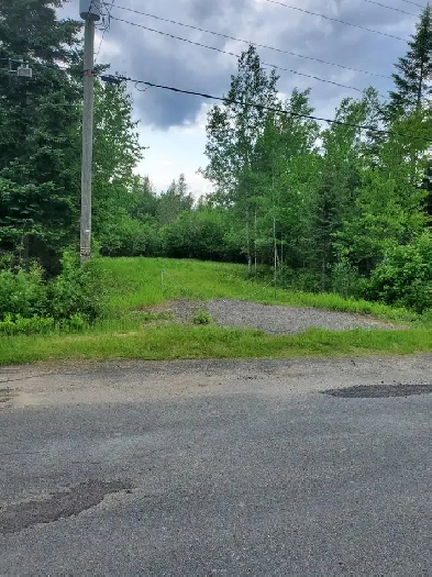 Close to 4 acres of land in Bathurst, New Brunswick Image# 1