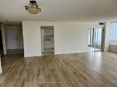 Fabulous Corner Unit With Balcony. Ensuite Laundry. New Laminate Image# 1