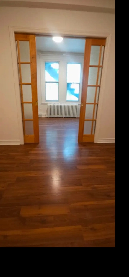 3 Chambres   Parking - Metro Prefontaine Image# 1