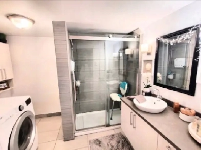 Grand 3 1/2, longueuil, disponible dès maintenant! Image# 4