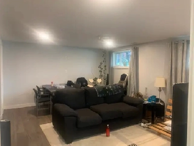 Dalhouse 2 bed  besment suite Image# 3
