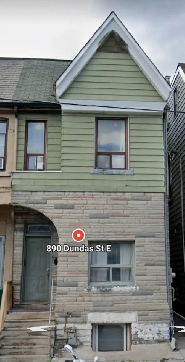 One-Bedroom 3rd Floor Downtown Image# 9