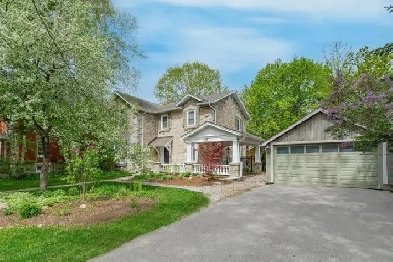 Historic 5-Bedroom Home with Heated Pool in Downtown Guelph Image# 10