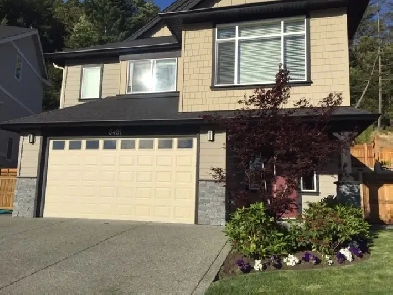 3 bed, 2 bath home with double attached garage in Langford Image# 15