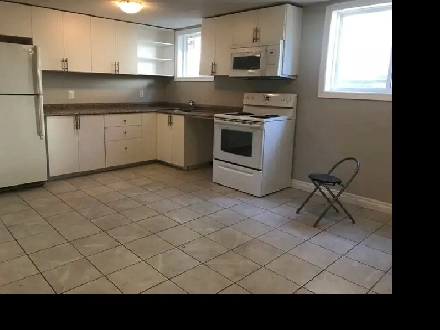 2 Bdrms Available in a 3 Bdrm Unit in Lower Lvl -Waterloo Image# 1