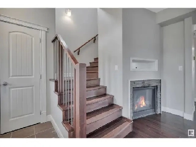 Full Single Family House in Leduc Image# 8