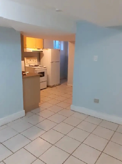 Basement 1Bedroom,House,Rent $1100,Victoria Pk Ave&Eglinton Av. Image# 8