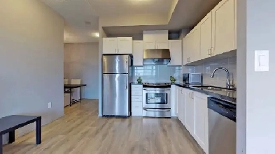 Furnished 1 1 2 Bath Sun-filled Markham Condo With Parking Image# 11