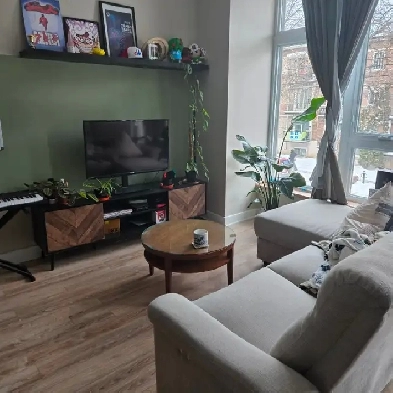 Spacious 3 1/2 Image# 4