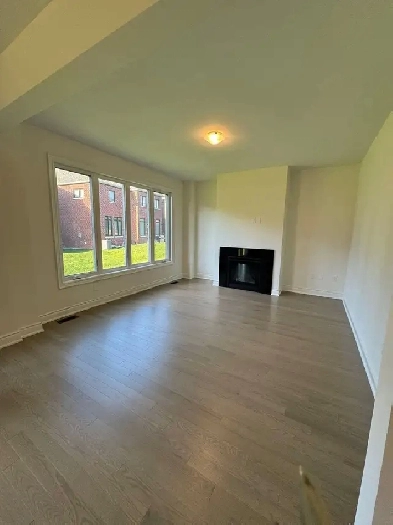 Brand New 4 bedroom detached home at Steeles Ave & Heritage Rd Image# 1