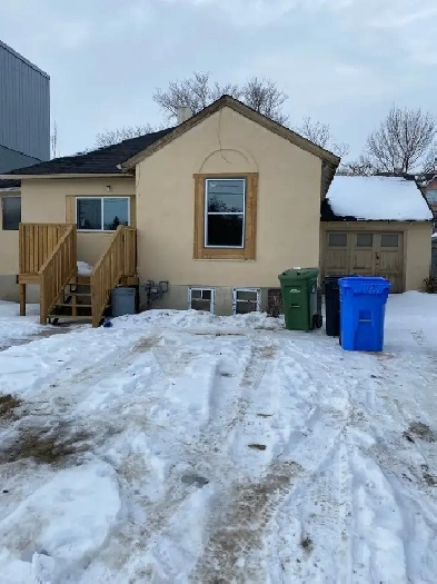 Inner City Bungalow- Great Value- 2 BR- 1 Bath- Near Downtown Image# 7