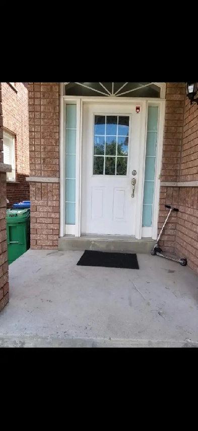 Three bedroom semi detached house for rent