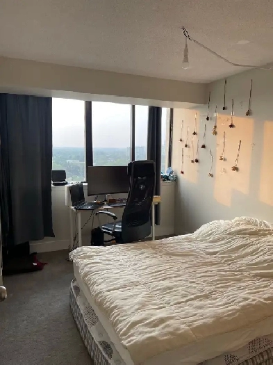 Private room for rent Image# 3