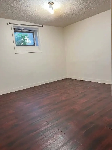 All Utilities Included-Walk-up Basement Suite-Forestlawn Communi Image# 9