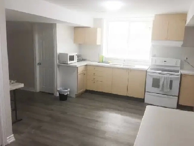 Room on upper mountain for rent Image# 1