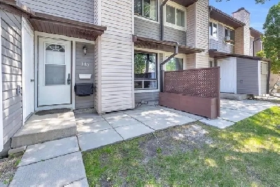 Townhouse for rent - 2 bedroom 1.5 bathroom - Charleswood Image# 3