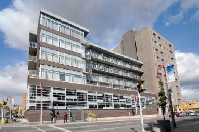 Modern Renovated 1 Bedroom, 1 Bathroom Condo In Downtown Oshawa Image# 15