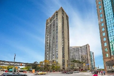 1 Bedroom Bright & Spacious Condo Available For Rent! Image# 1