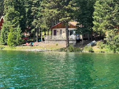 Seasonal Cabin on Tyee Lake Image# 3