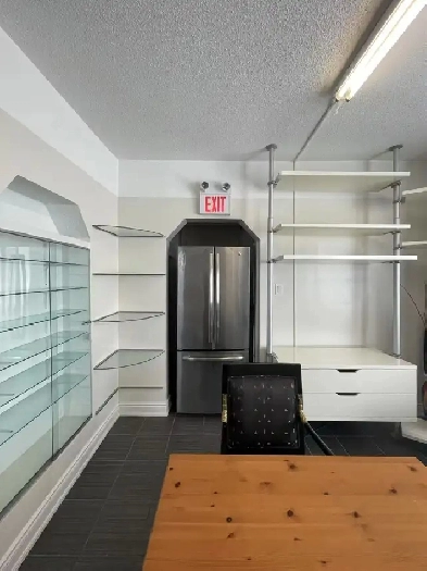 Beautiful 3-bedroom townhouse. $2475 utility included Image# 1