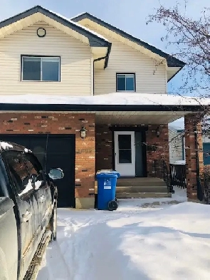 Timberline Drive - Upper Level 3 Bed 2.5 Bath Unfurnished Image# 9