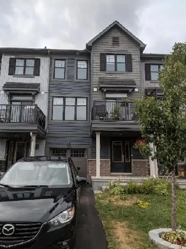Lovely Townhouse for Rent - Kanata Tanger Area Image# 2