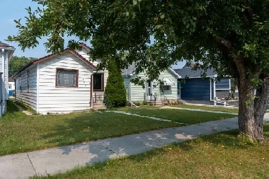 Wow! Renovated 3 bedroom bungalow in Scotia Heights! Image# 8