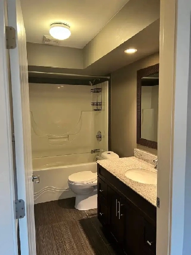2 Bedroom Suite in North Coquitlam (950SF) $2300 Image# 14