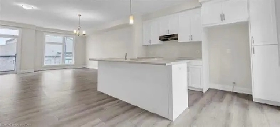 4-BEDROOMS, 3.5-BATH STACKED TOWNHOUSE IN 271 GREY SILO Road #33 Image# 6