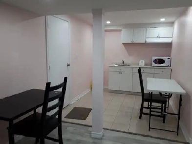Pvt.,Beautiful,AC Studio Basement for Rent in Markham-Males only Image# 4