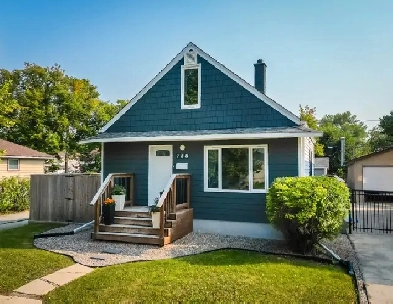 Beautifully remodelled Bungalow, 4bdrm,2 bthrm under 300k! Image# 10