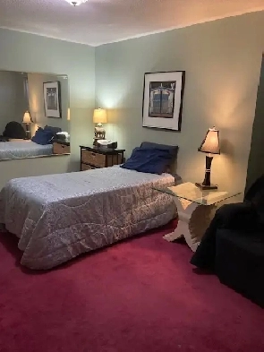 Room for Rent in Oakville Image# 1
