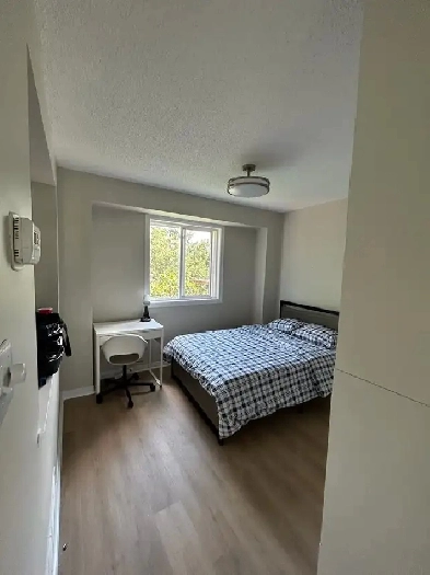 Private Room in Waterloo Image# 1