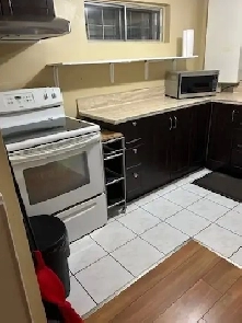 Beau 3 1/2 à louer / beautiful 3 1/2 to rent avail. immediately Image# 4